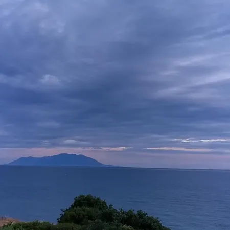 Platan Paradise 빌라 Marónia