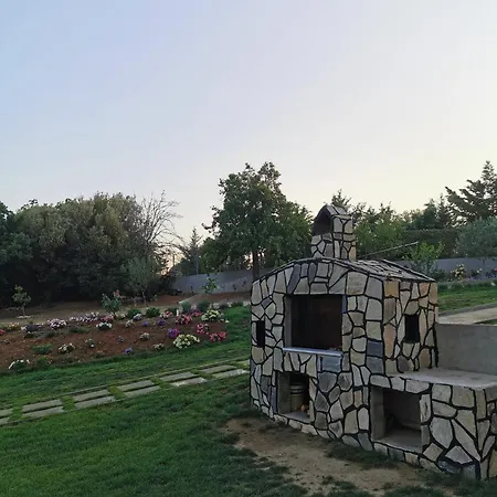 Platan Paradise Villa