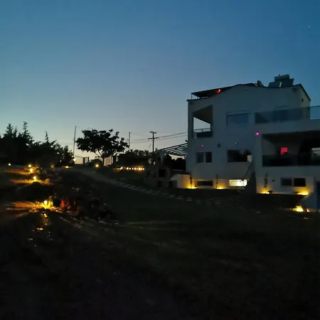 Platan Paradise Villa Marónia