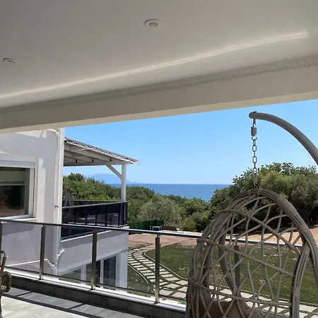 Луксозна вила Platan Paradise Марониа