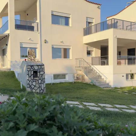 Platan Paradise Villa