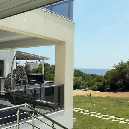 Platan Paradise Villa *