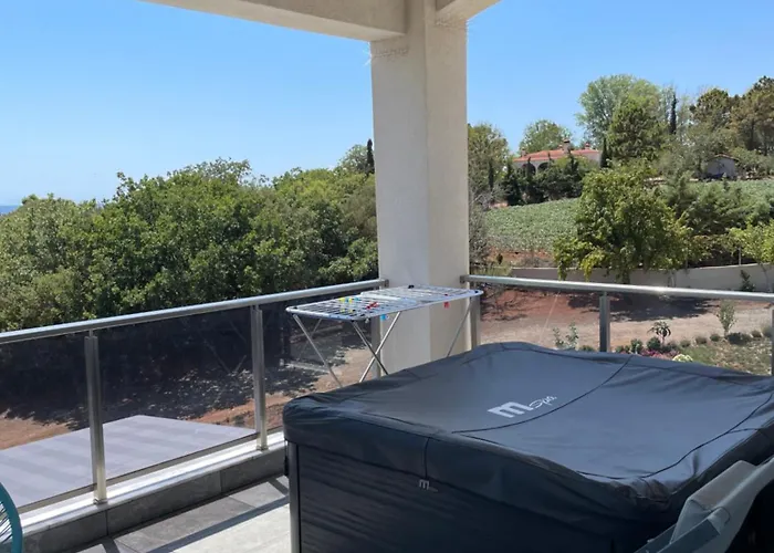 Platan Paradise Марониа